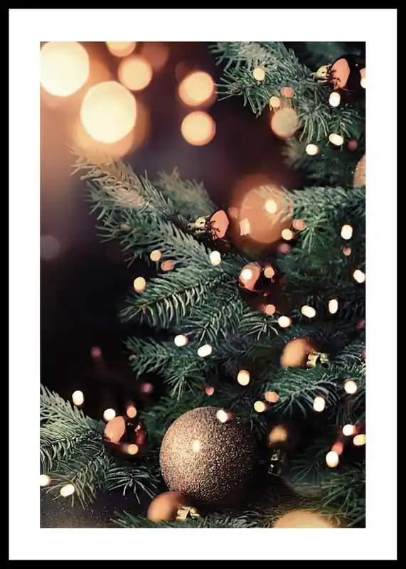 Christmas Tree And Lights Poster Top-Preis