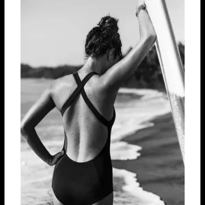 Posing With Surfboard Poster Online Kaufen