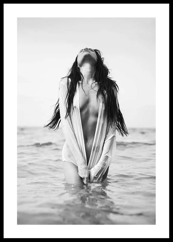 Garantierte Lieferung In The Ocean Poster
