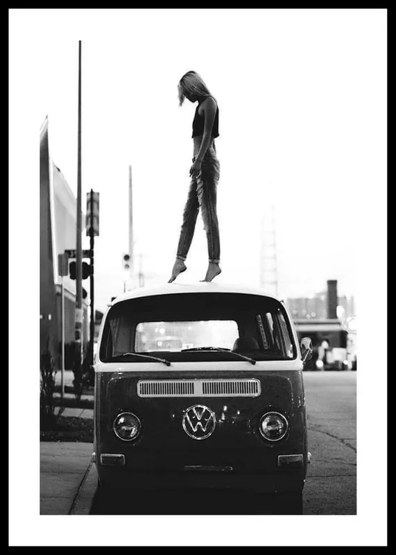 Volkswagen Girl Poster Sichere Zahlung