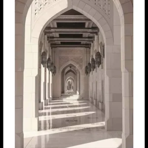Sichere Zahlung Courtyard Walkway Poster