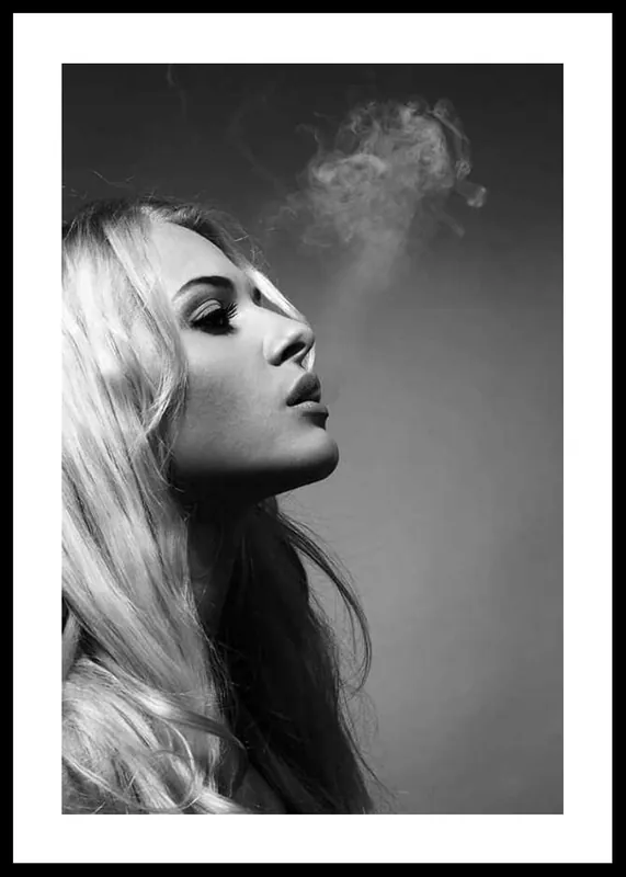 Blonde Smoke Poster Kostenloser Versand