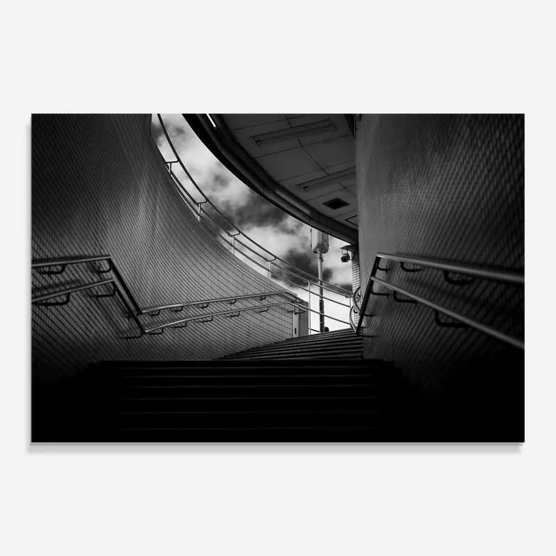 Abverkauf Glasbild Grey Up Stairs