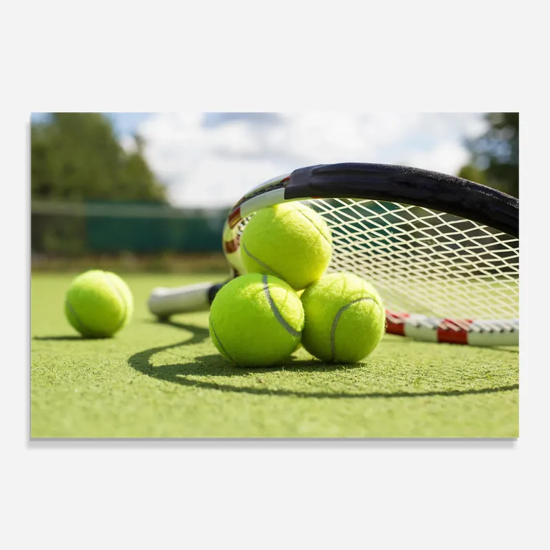 Aktuell Glasbild Grass Tennis Balls