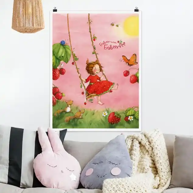 Erdbeerinchen Erdbeerfee - Baumschaukel                               Poster - Hochformat Top-Seller
