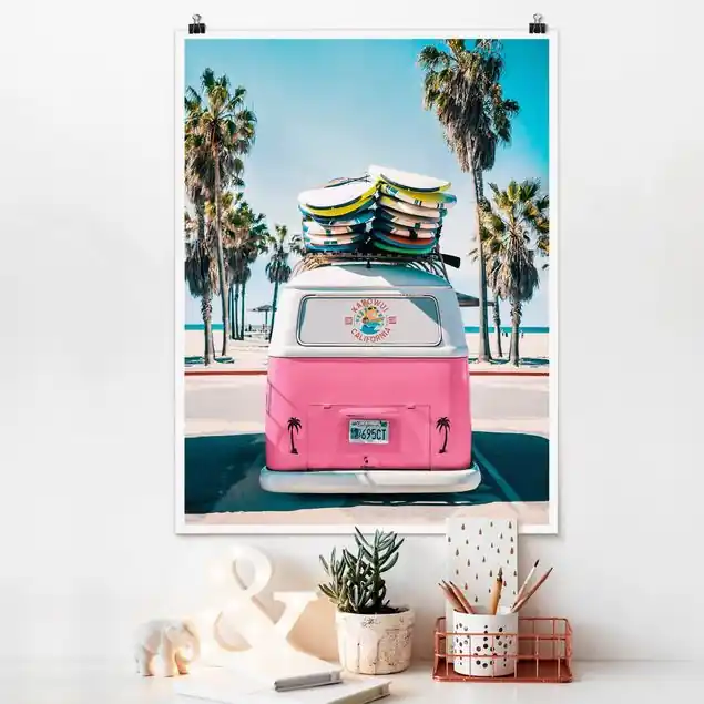 Zertifiziert Rosa Bulli mit Surfboards                               Poster
