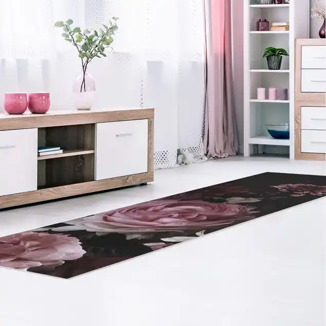 Wochenendangebot Rosa Blumen auf Schwarz Vintage                               Vinylteppich