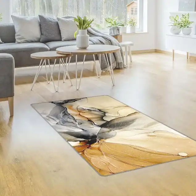 Aktuell Seidentuch in schwarz und orange Teppich