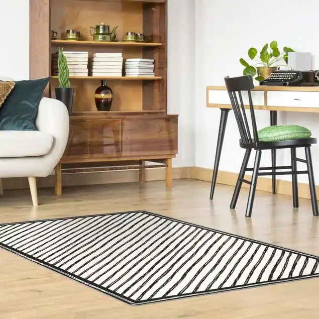 Sichere Zahlung Schwarze Tusche Linienmuster mit Rahmen Teppich