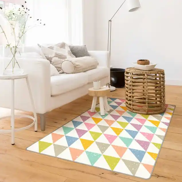 Geometrisches Muster mit Dreiecken in Bunt Teppich Rabatt