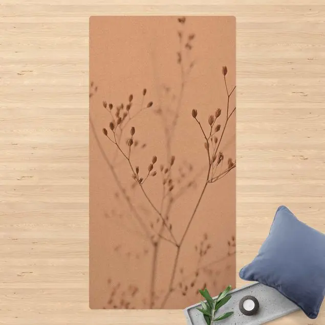 Zarte Knospen am Wildblumenzweig                               Kork-Teppich Kracherpreis