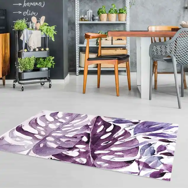 Sofort Bestellen Aquarell Tropische Blätter mit Monstera in Aubergine Vinylteppich