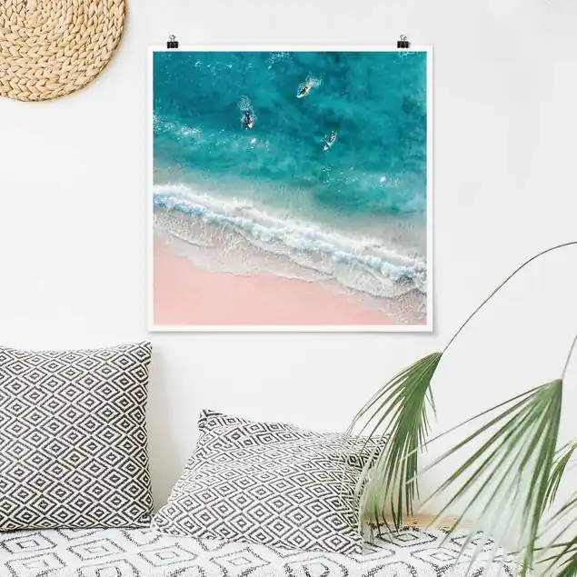 Neu Im Sortiment Drei Surfer paddeln zum Ufer Poster