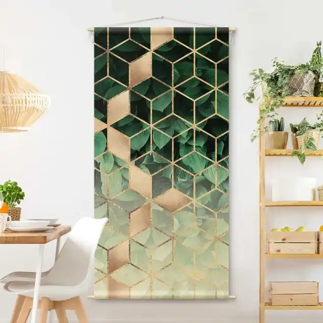 Grüne Blätter goldene Geometrie Wandteppich • Handarbeit aus Deutschland • inkl. Rundhölzer & Baumwollseil • lösemittelfrei • natürliche Raumwirkung Preisreduziert