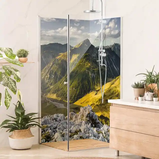 Berge und Tal der Lechtaler Alpen in Tirol Duschrückwand Markenprodukt