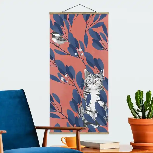 Saisonangebot Illustration Katze und Vogel auf Ast Blau Rot                               Stoffbild - Hochformat