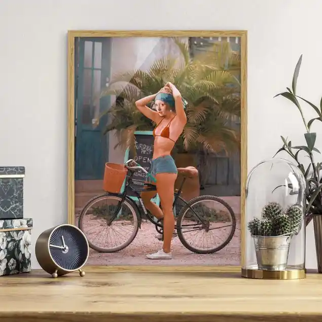 Zertifiziert Fahrrad Mädchen Bild mit Rahmen